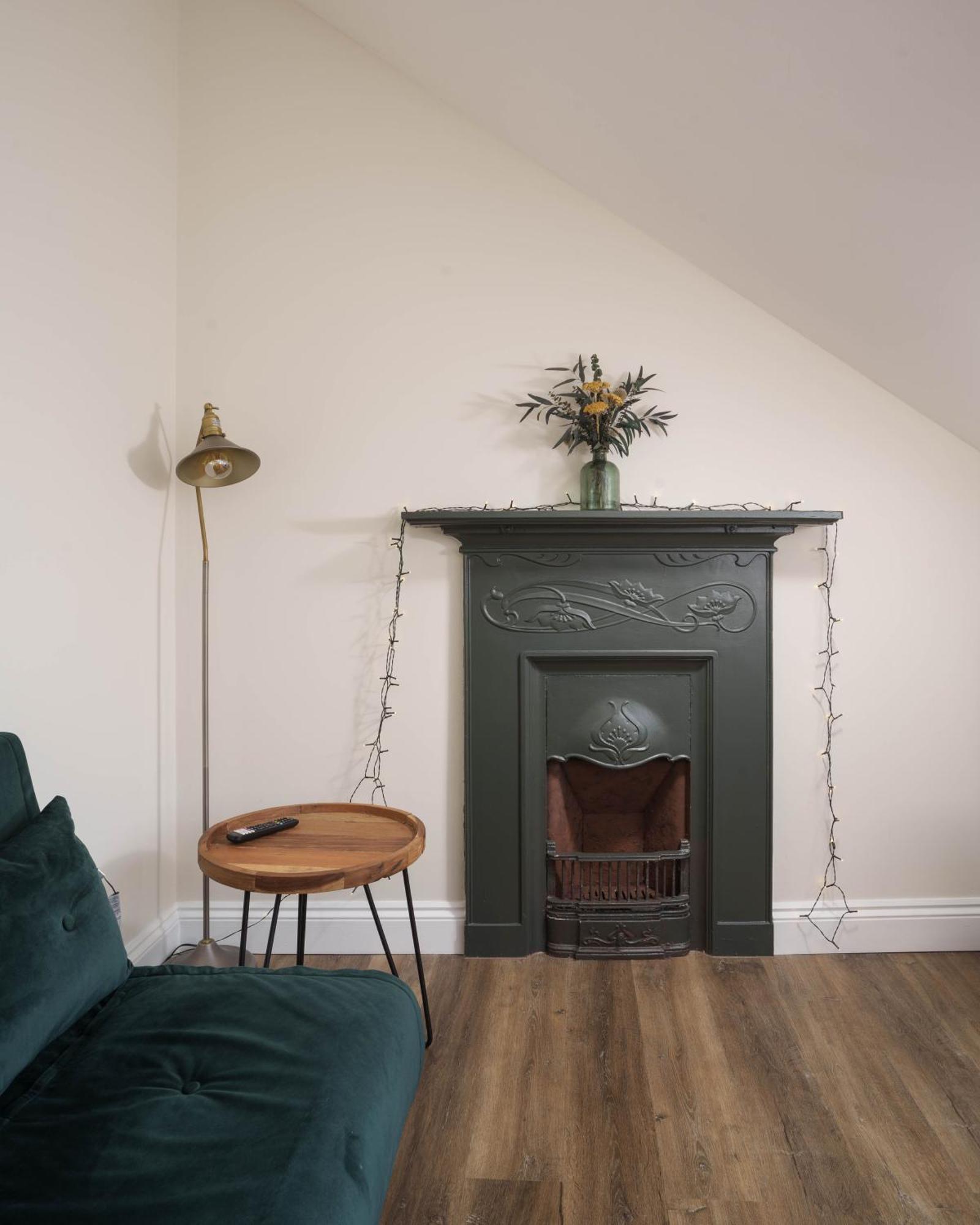 Modern Central One Bedroom Apartment In Penzance Buitenkant foto