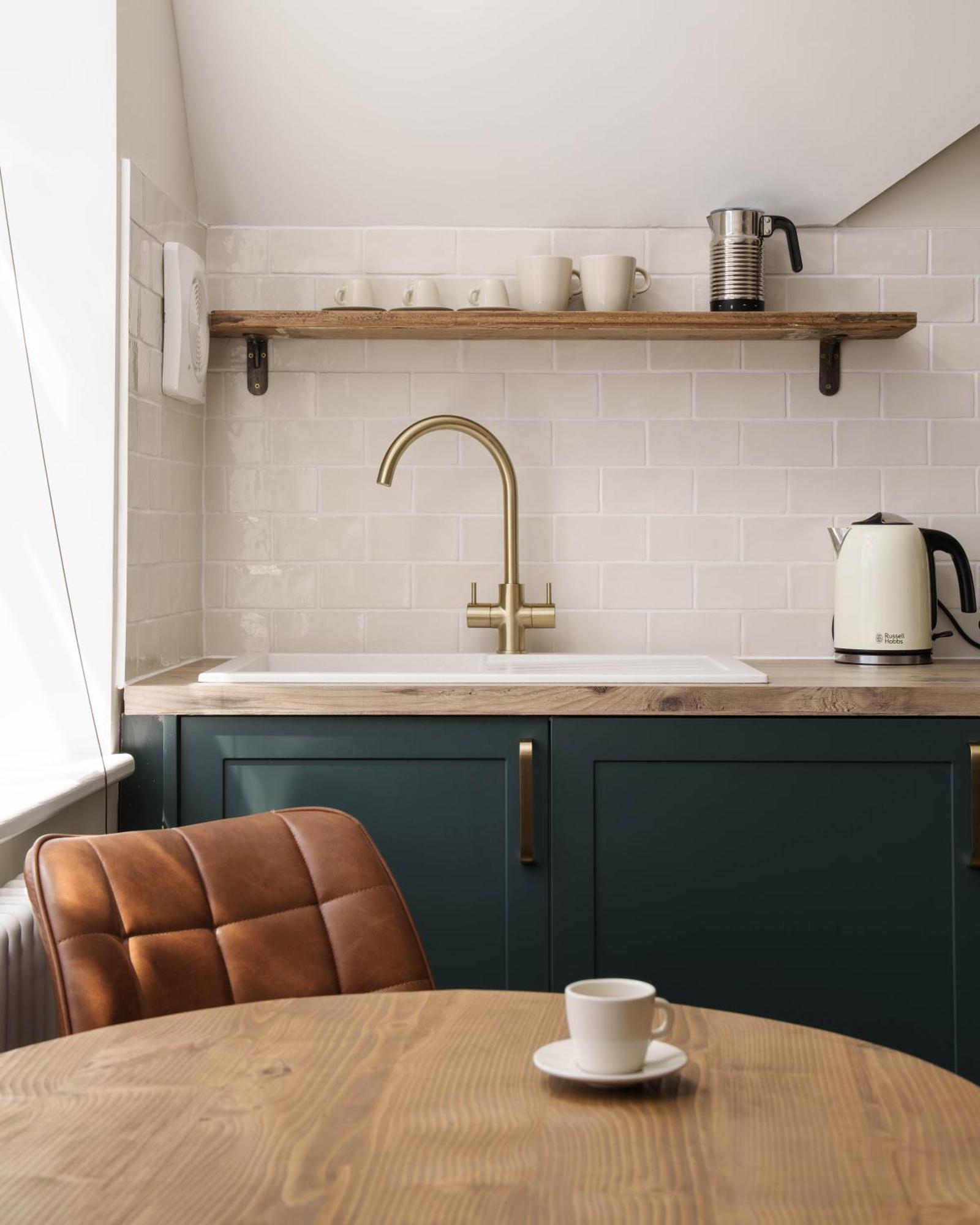 Modern Central One Bedroom Apartment In Penzance Buitenkant foto