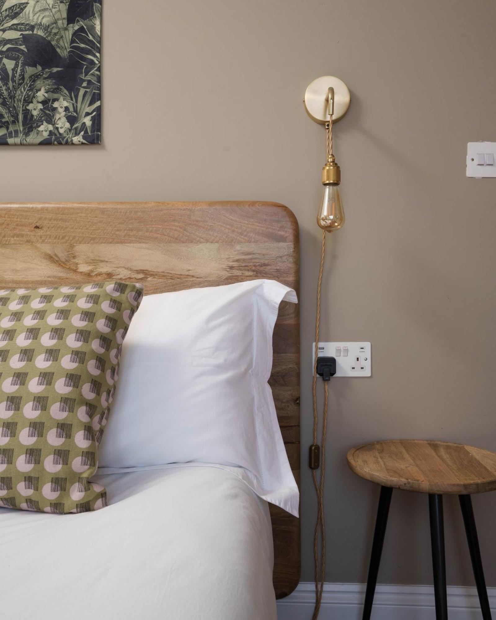 Modern Central One Bedroom Apartment In Penzance Buitenkant foto