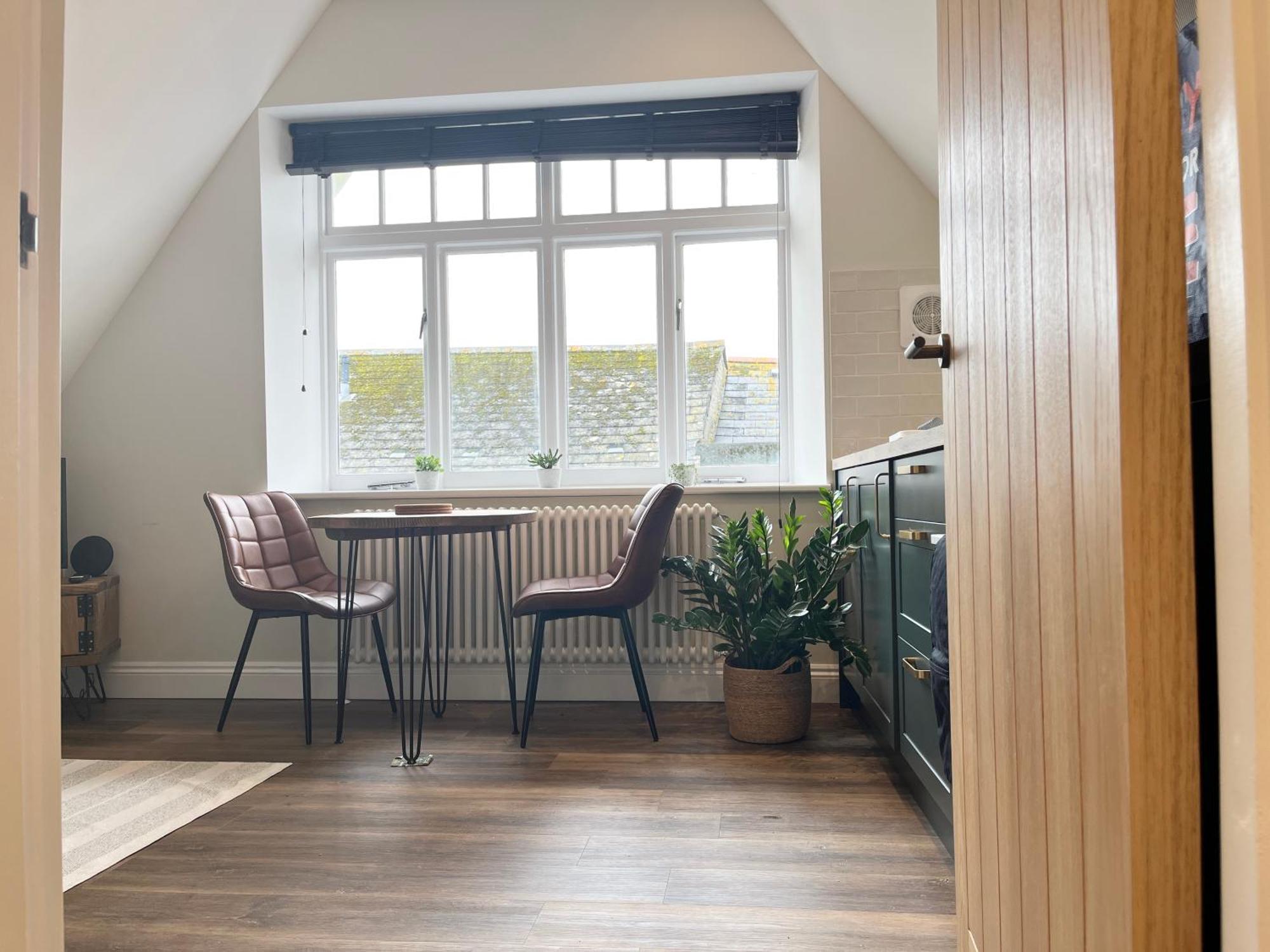 Modern Central One Bedroom Apartment In Penzance Buitenkant foto
